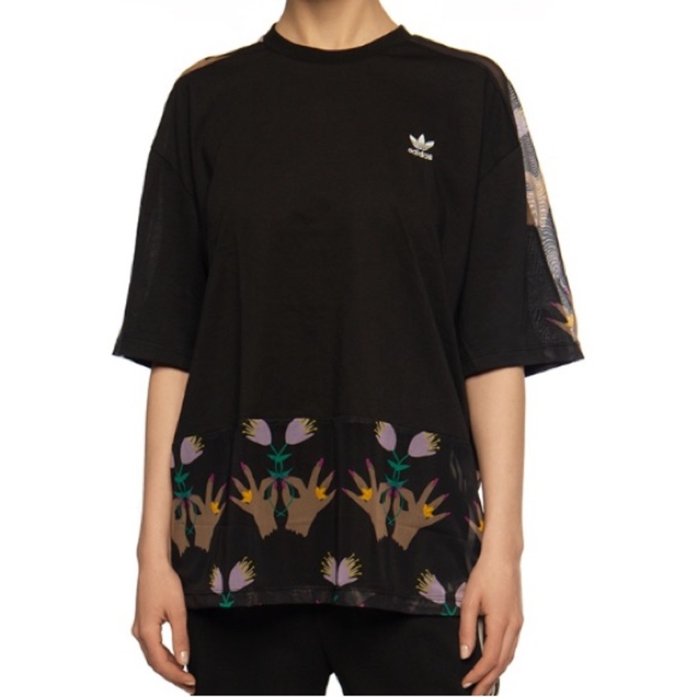 ADIDAS🌸T-shirt